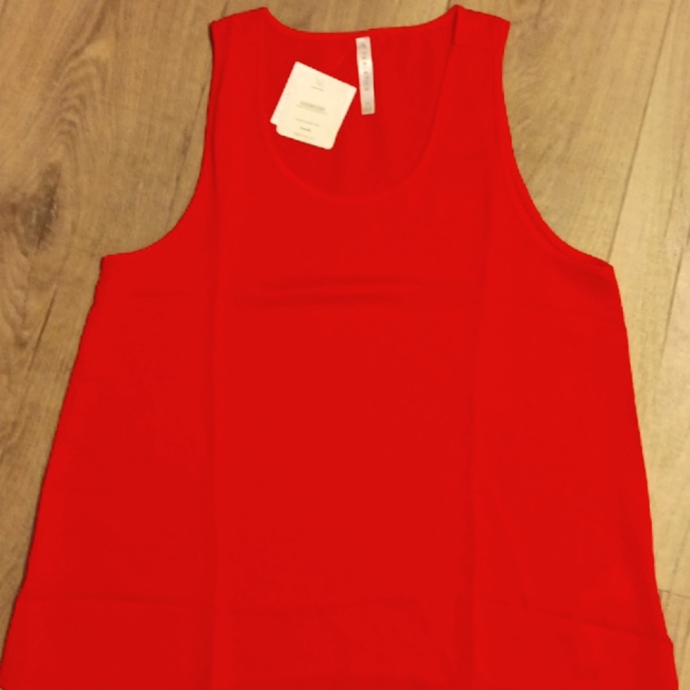 Fabletics Tank NWT - Picture 2 of 10